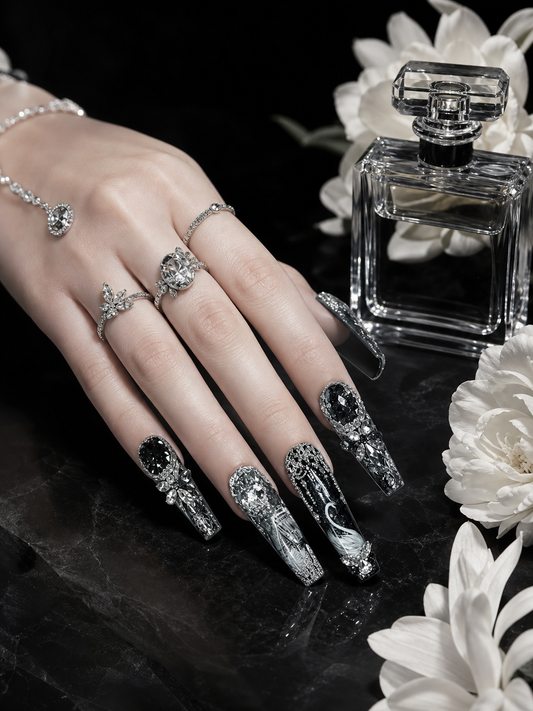 Obsidian Swan's Nocturne | LUMlix Haute Nail