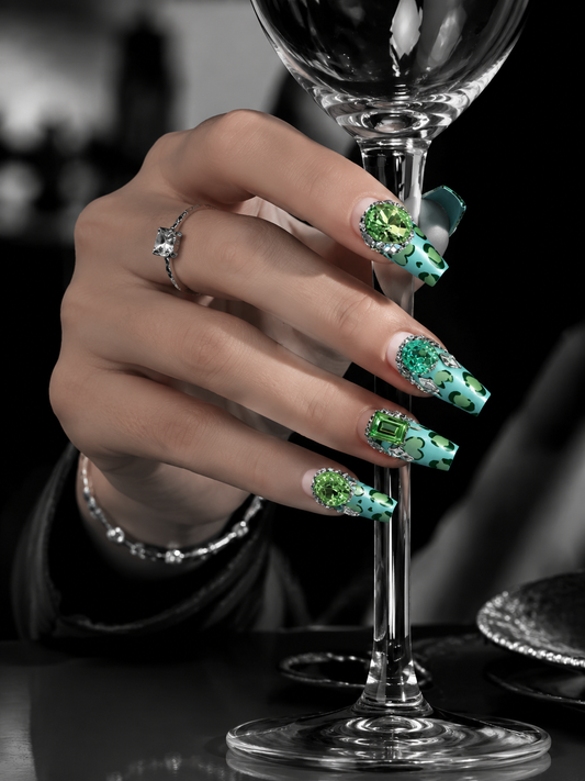 Jade Feline Mystique | LUMlix Haute Nail
