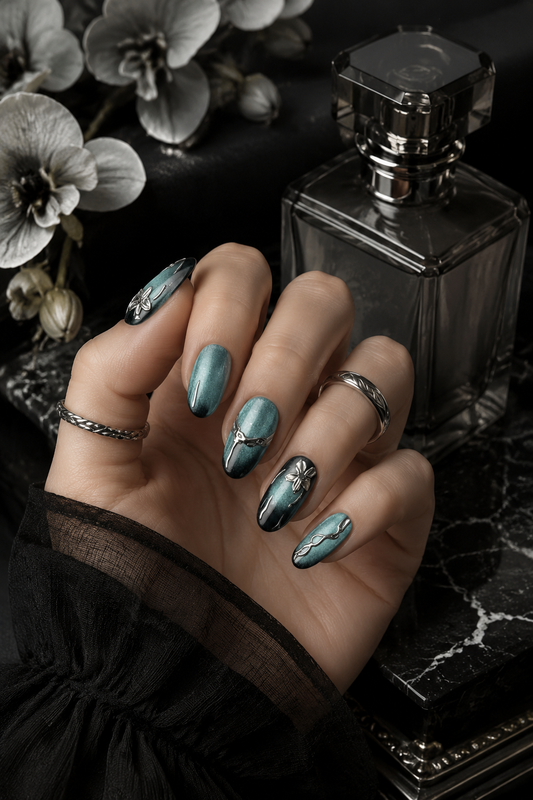 Abyssal Orchid | LUMlix Haute Nail