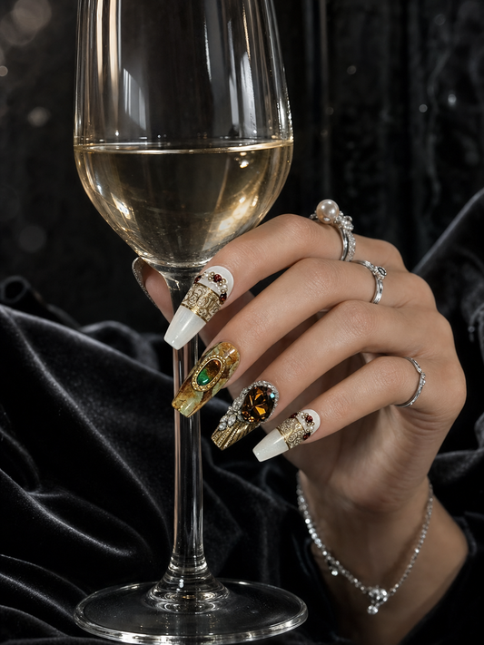 Gilded Renaissance Reverie | LUMlix Haute Nail