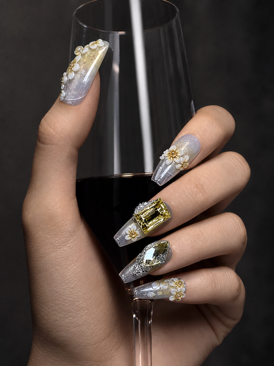 Gilded Sunlight Sonata | LUMlix Haute Nail