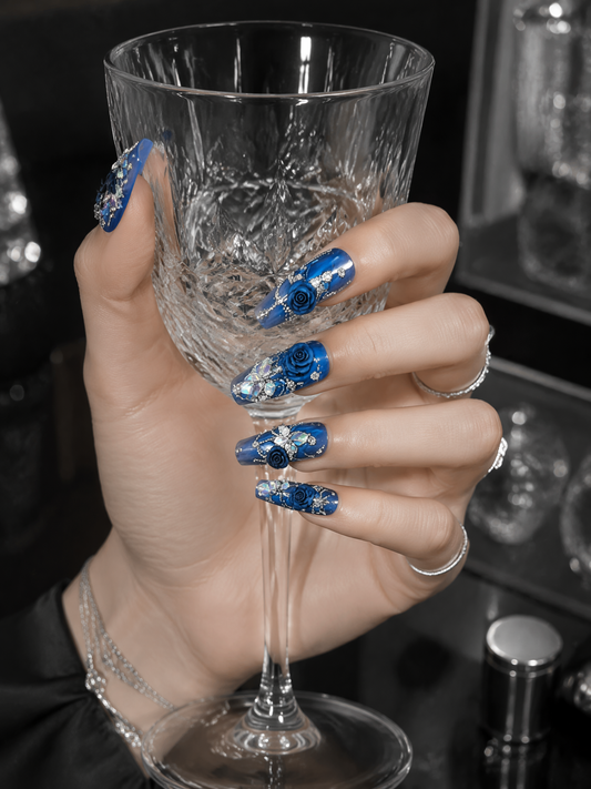 The Midnight Rose's Lament | LUMlix Haute Nail