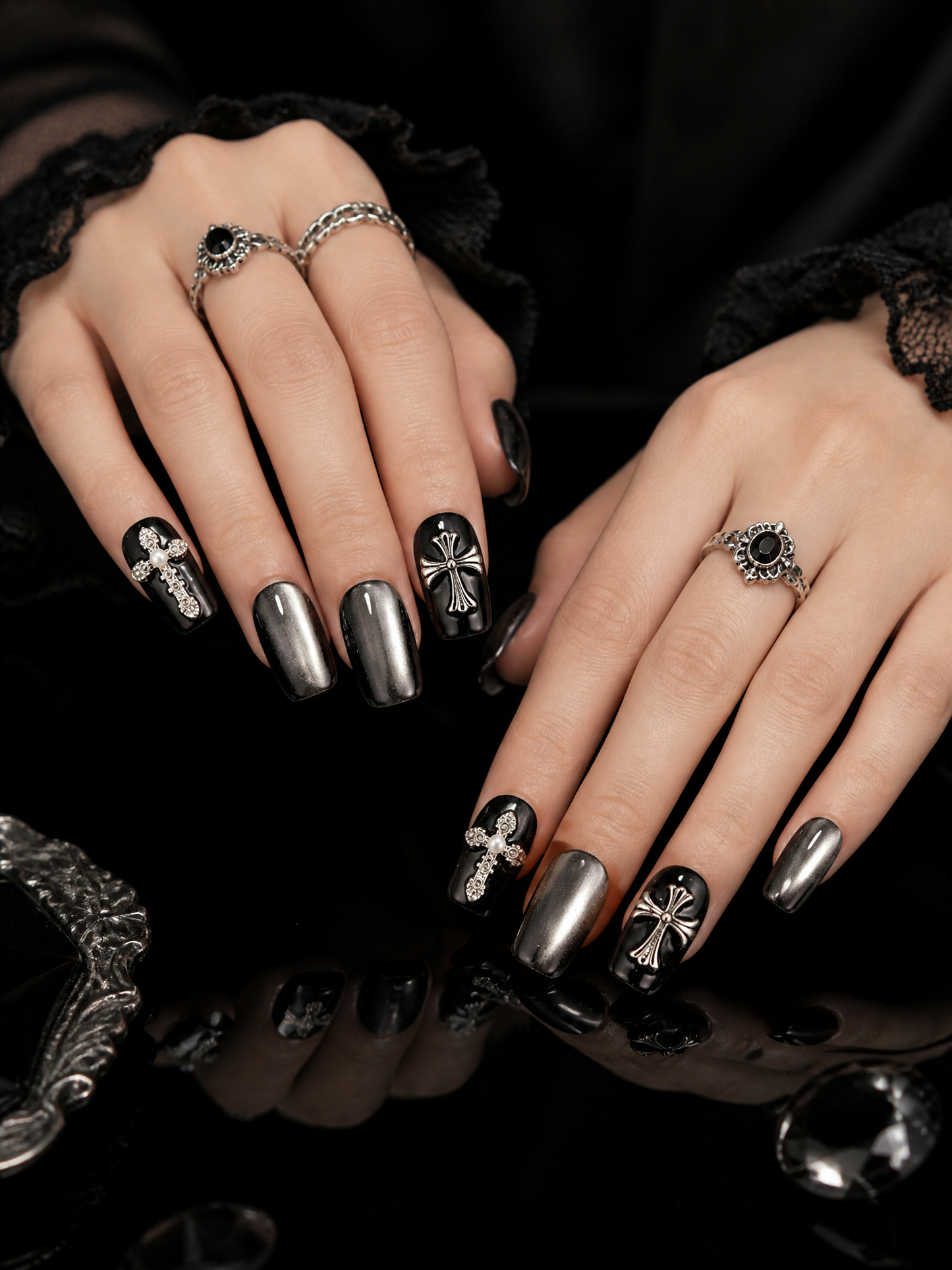 Nyx's Obsidian Covenant | LUMlix Haute Nail