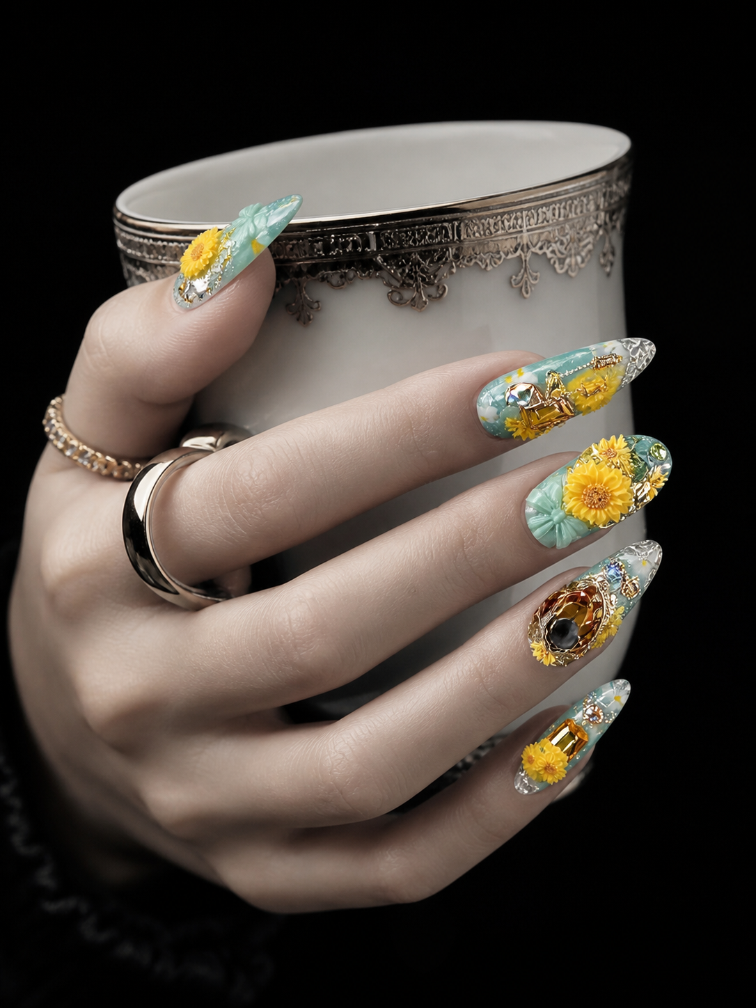 Gilded Sunflower | LUMlix Haute Nail