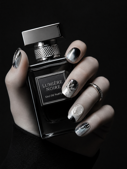 Nyx's Obsidian Mirror | LUMlix Haute Nail
