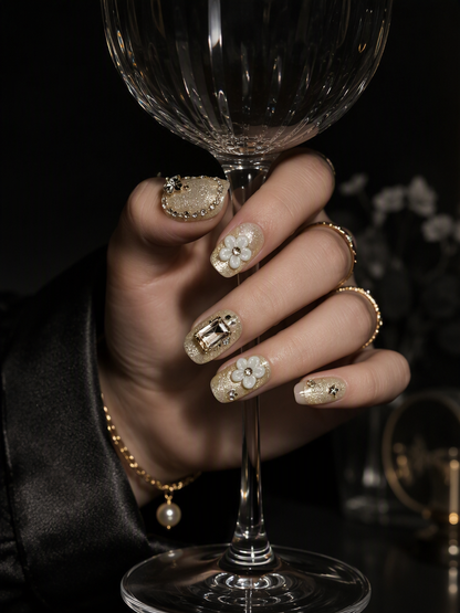 Gilded Bloom | LUMlix Haute Nail