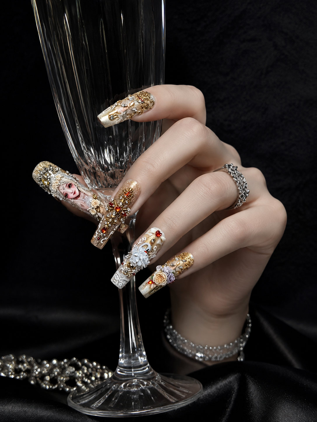 Regal Saint | LUMlix Haute Nail