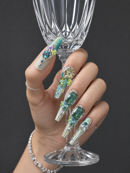Verdant Alchemy | LUMlix Haute Nail