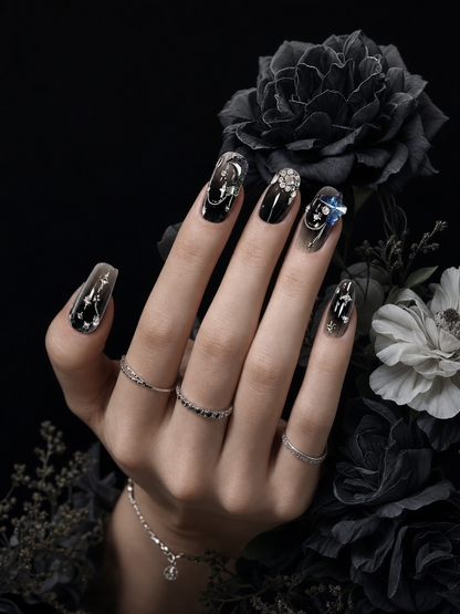 Celestial Noir  | LUMlix Haute Nail