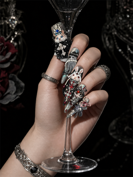Gothic Menagerie's Velvet Masquerade | LUMlix Haute Nail