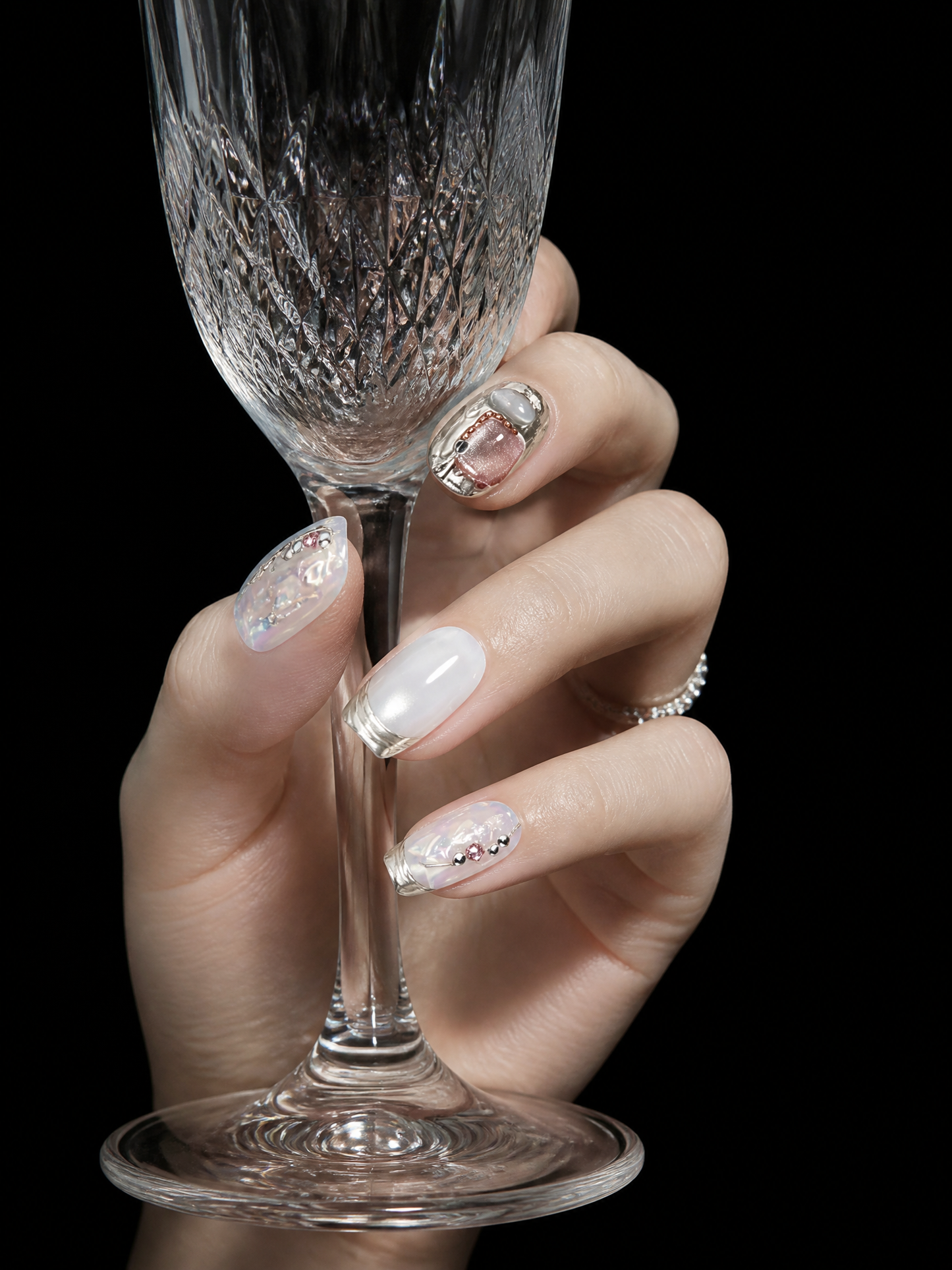 Diamond Cascade | LUMlix Haute Nail (副本)