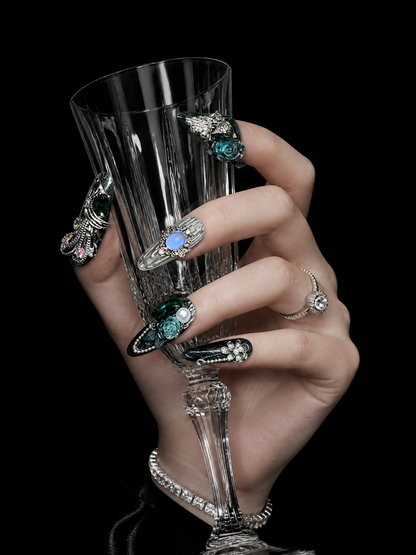 Verdant Peacock Sovereign | LUMlix Haute Nail