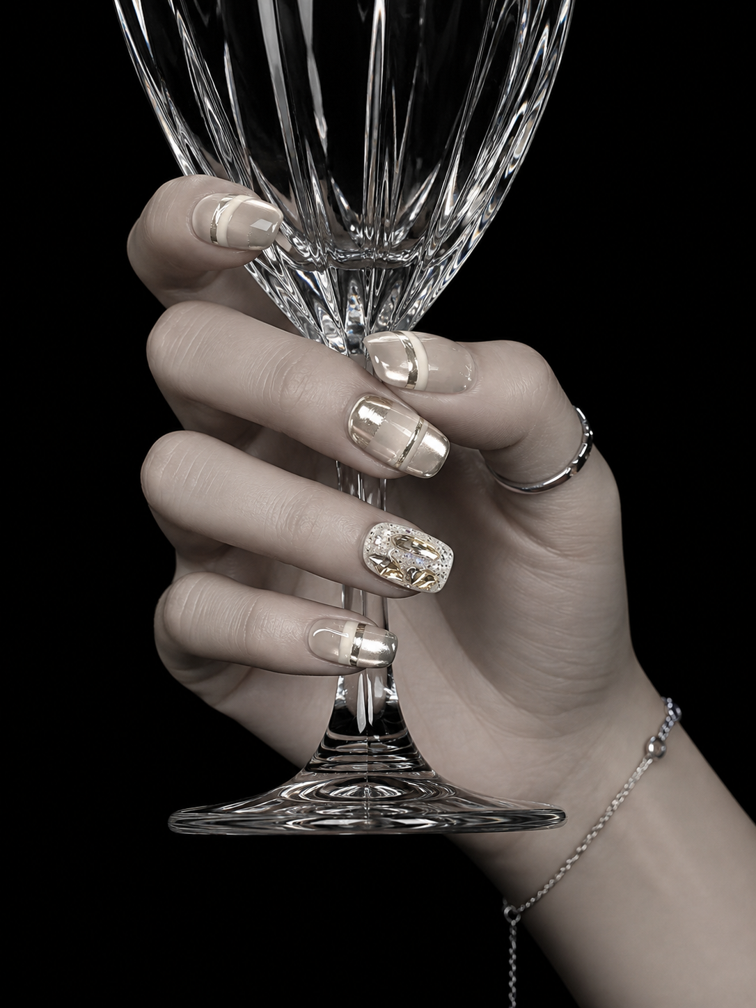 Liquid Metal Muse | LUMlix Haute Nail
