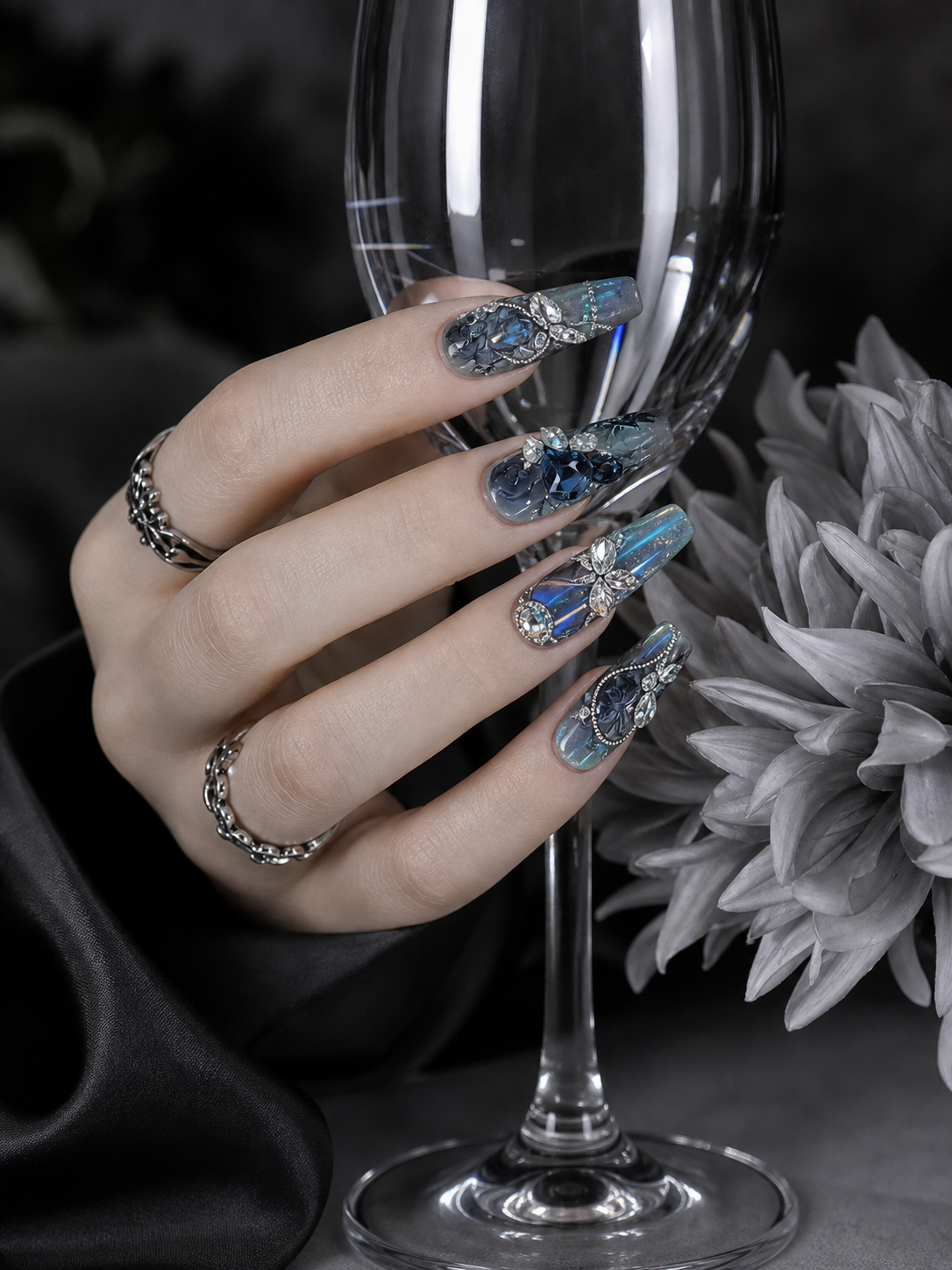 The Midnight Aurora's Secret | LUMlix Haute Nail