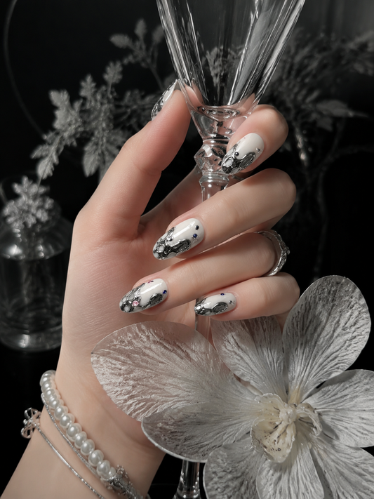 Liquid Chrome Phantom | LUMlix Haute Nail