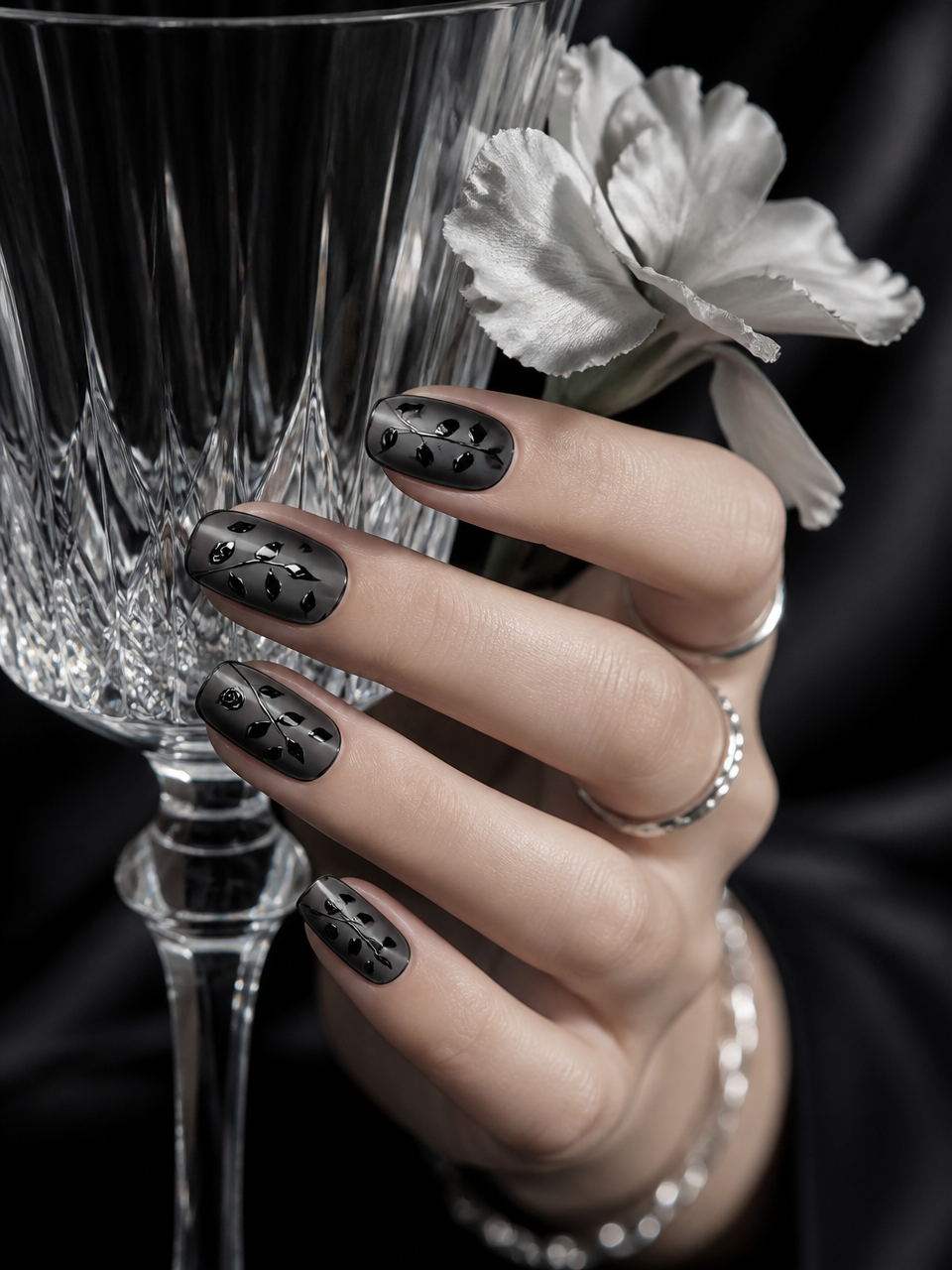 Nocturne Bloom & Shadow Vine  | LUMlix Haute Nail
