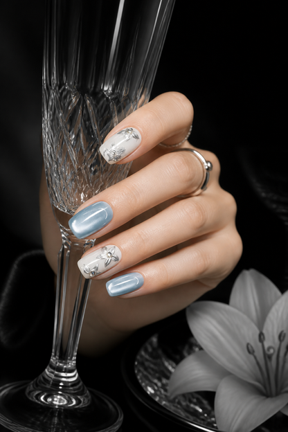 Argentum Narcissus in Mist | LUMlix Haute Nail