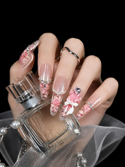 Flora's Ethereal Reverie | LUMlix Haute Nail