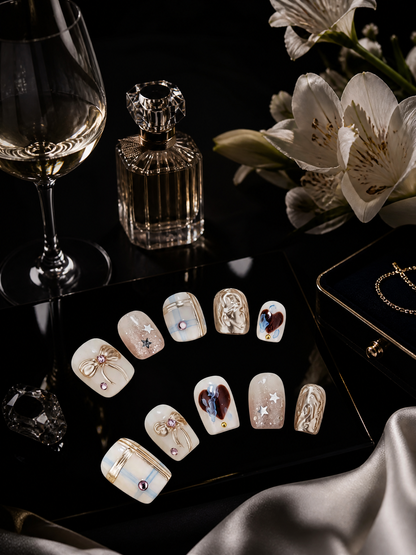 Venus' Gilded Reverie | LUMlix Haute Nail
