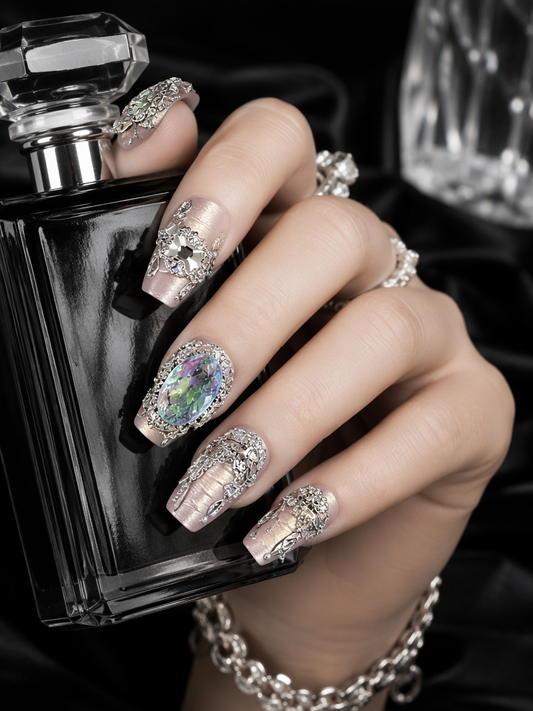 Aurora Filigree | LUMlix Haute Nail