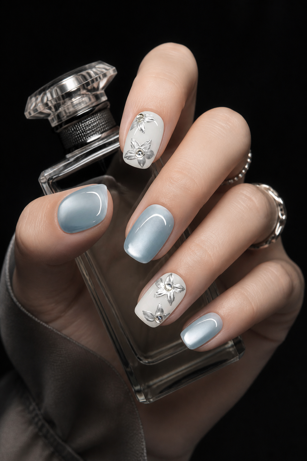 Argentum Narcissus in Mist | LUMlix Haute Nail