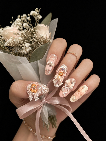 Vintage Rococo Bear| LUMlix Haute Nail