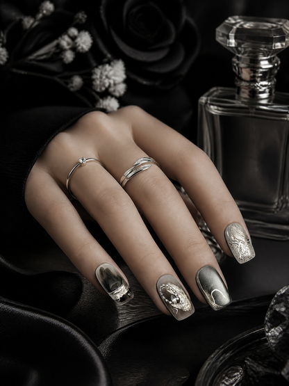 Regina Noctis' Silver Decree | LUMlix Haute Nail