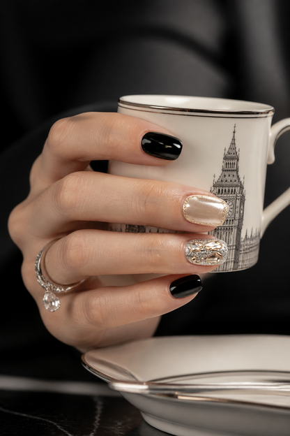 Eris' Midnight Alchemy | LUMlix Haute Nail