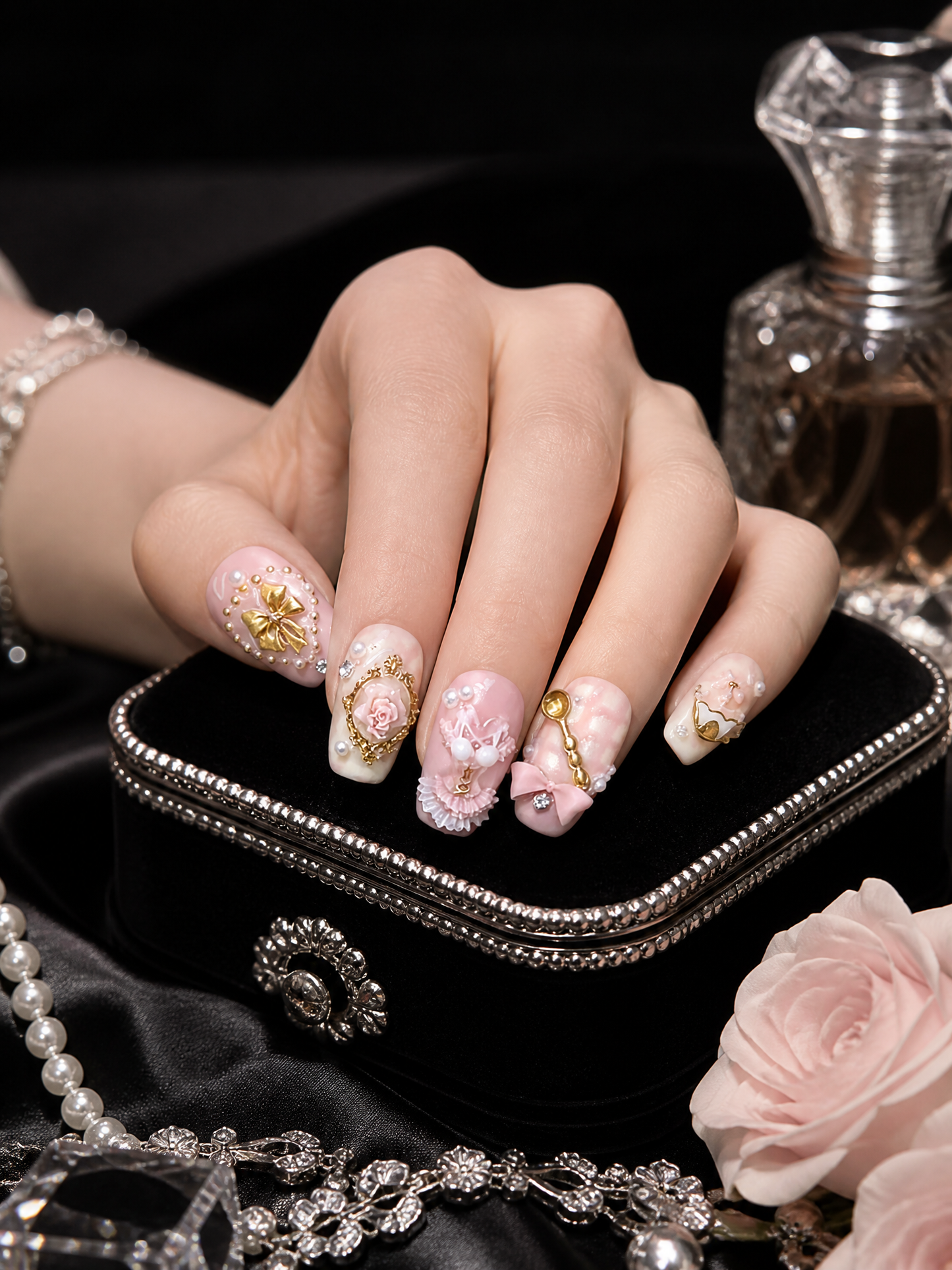 Alice’s Gilded Tea Party | LUMlix Haute Nail