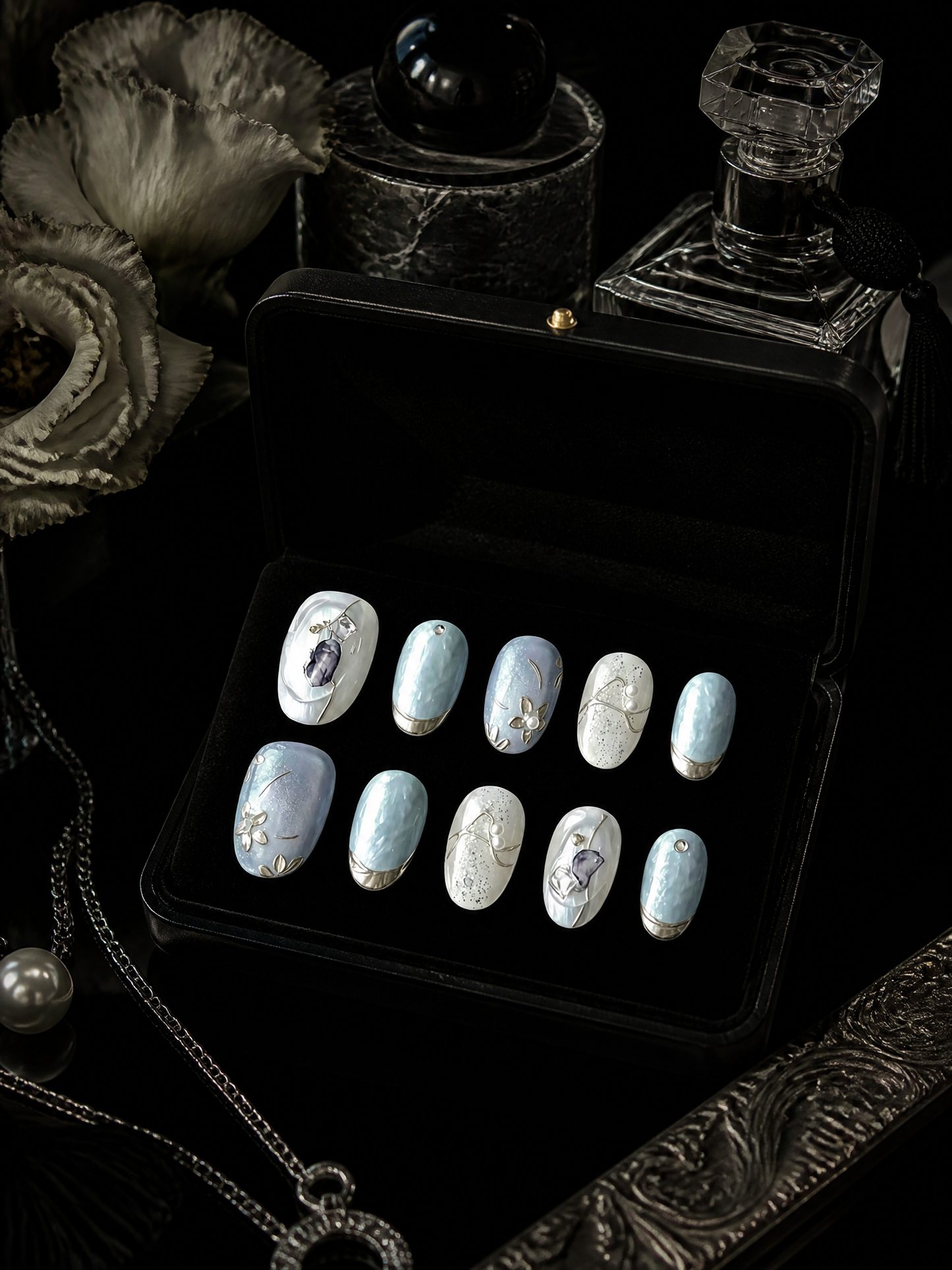 Frostbloom Muse | LUMlix Haute Nail