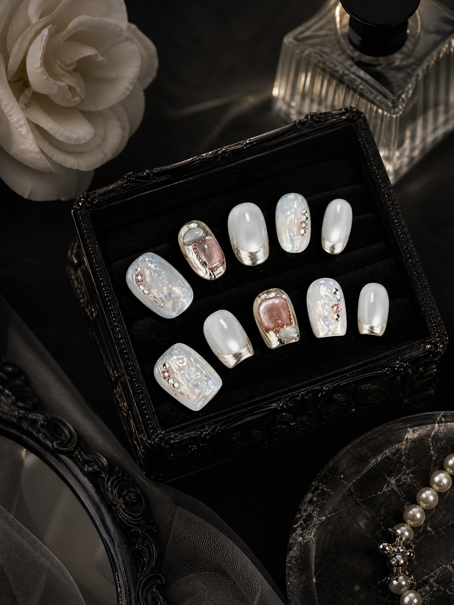 Diamond Cascade | LUMlix Haute Nail (副本)
