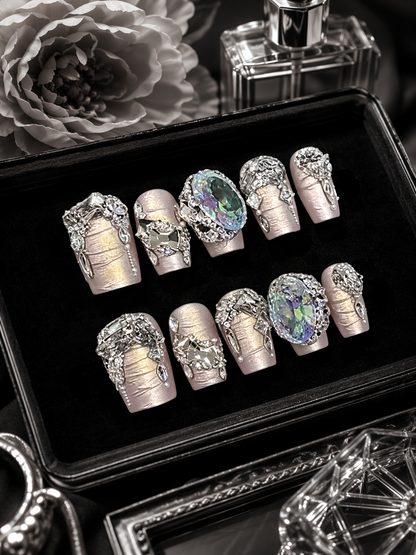 Aurora Filigree | LUMlix Haute Nail