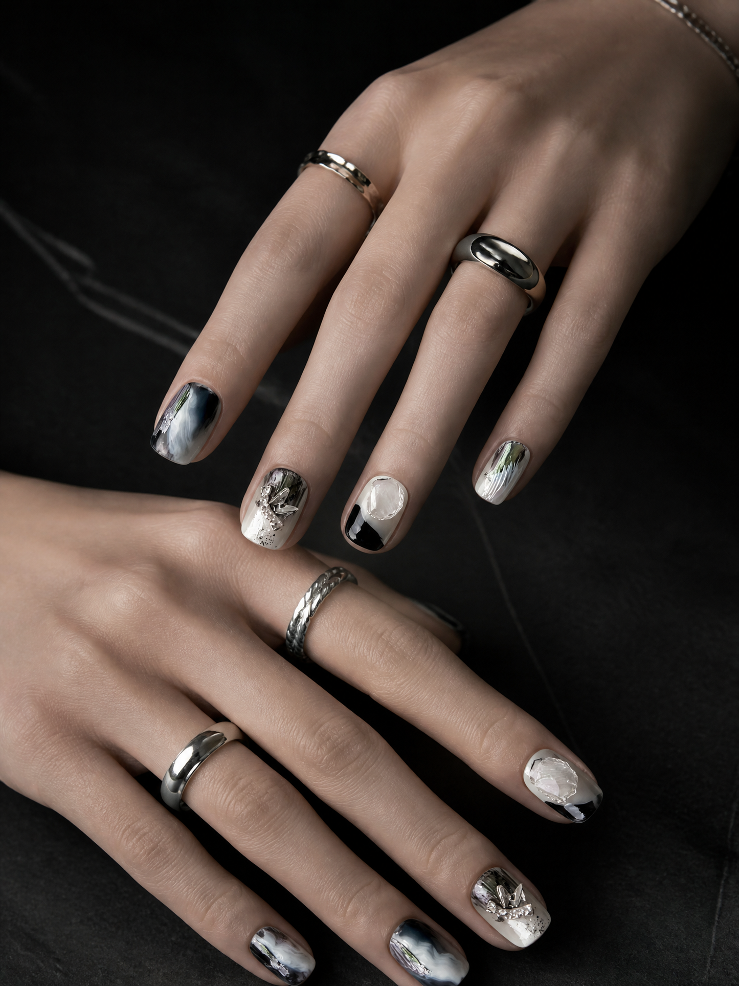 Nyx's Obsidian Mirror | LUMlix Haute Nail
