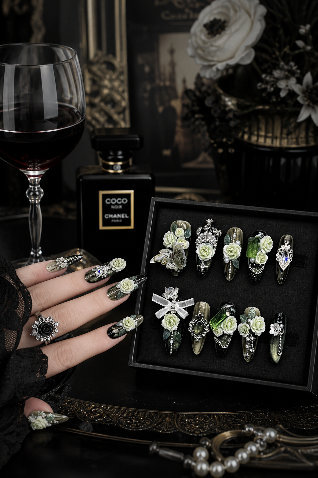 Verdant Nocturne | LUMlix Haute Nail