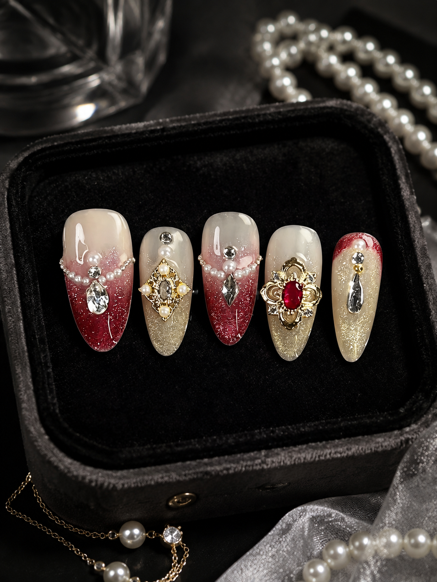 Le Rouge Royal | LUMlix Haute Nail