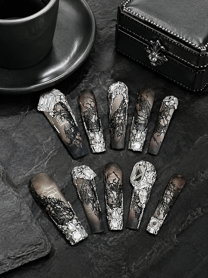 Obsidian Noir Baroque | LUMlix Haute Nail
