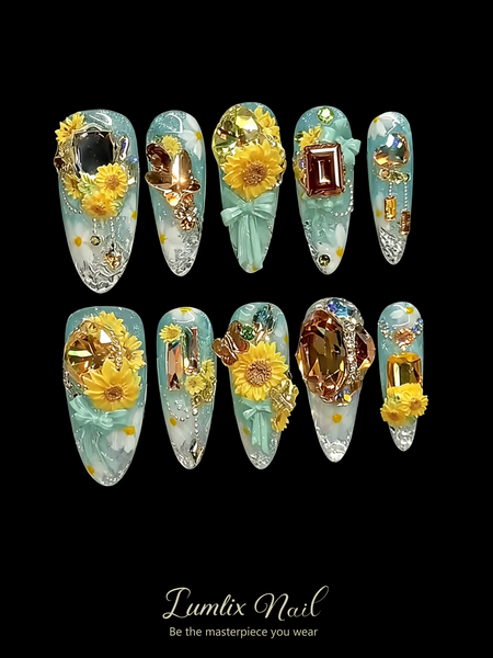 Gilded Sunflower | LUMlix Haute Nail