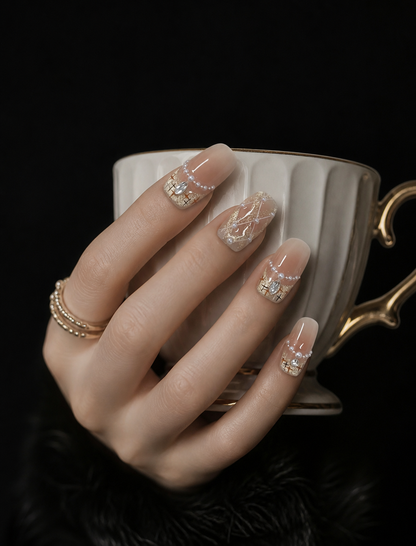 Gilded Tulle Duchess | LUMlix Haute Nail