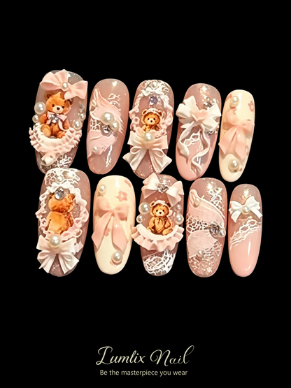 Vintage Rococo Bear| LUMlix Haute Nail