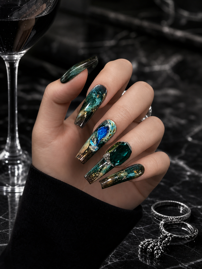 Verdant Peacock Sovereign | LUMlix Haute Nail