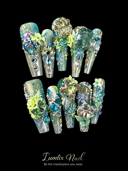 Verdant Alchemy | LUMlix Haute Nail