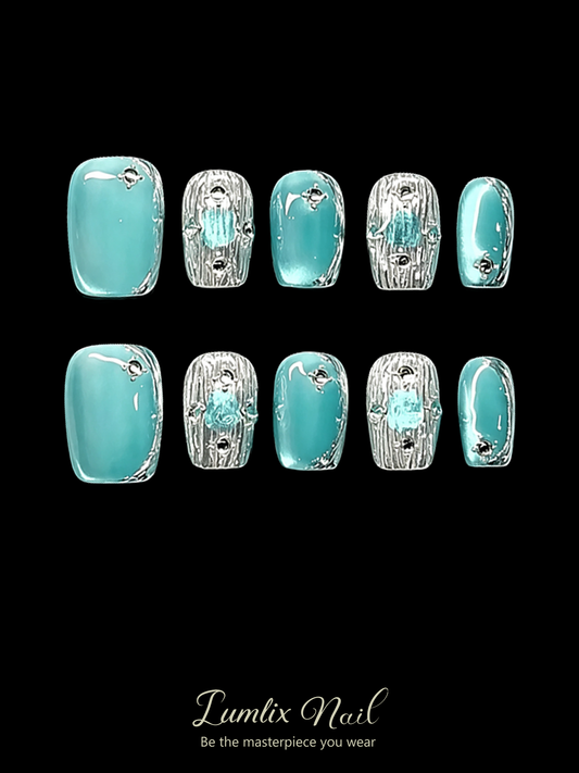 Tiffany's Liquid Silver | LUMlix Haute Nail