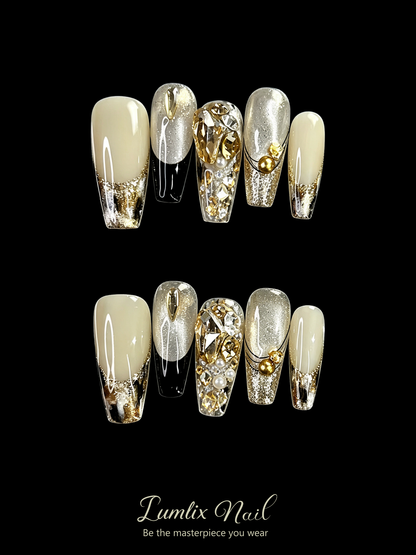 Gilded Opulence Reverie | LUMlix Haute Nail
