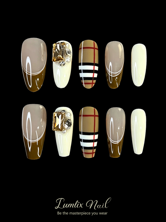 Vintage British Plaid  | LUMlix Haute Nail
