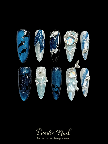 Abyssal Mermaid & Gilded Tides  | LUMlix Haute Nail