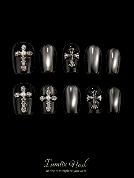 Nyx's Obsidian Covenant | LUMlix Haute Nail