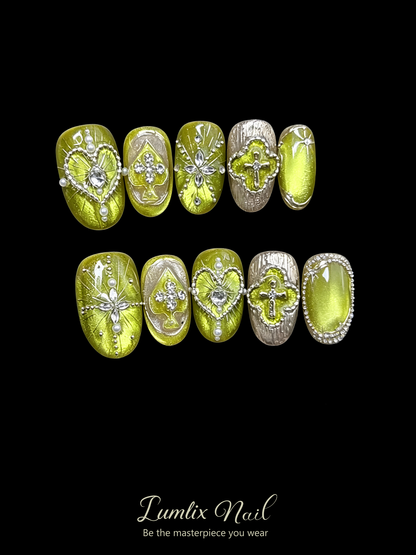 Verdant Empress' Sacred Edict | LUMlix Haute Nail