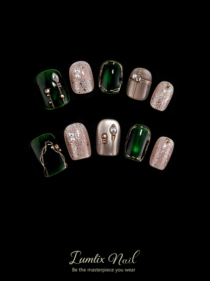 Veridia's Gilded Emerald | LUMlix Haute Nail