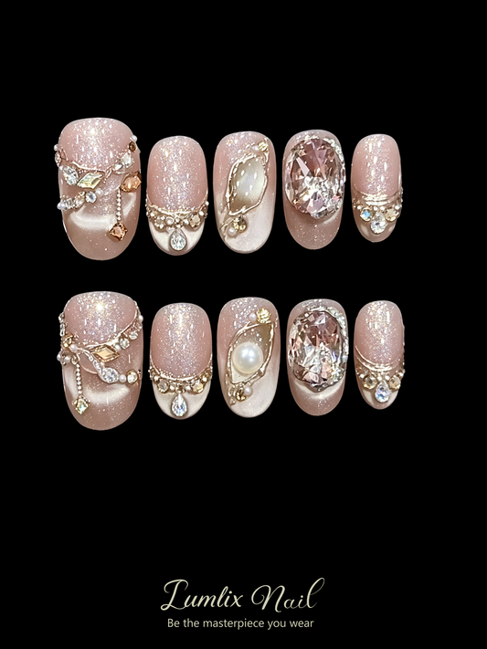 Champagne Pearl Tapestry | LUMlix Haute Nail
