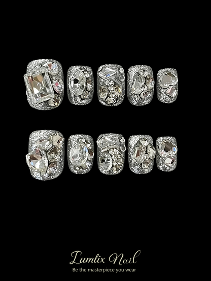 Frosted Silver Diamond Vault | LUMlix Haute Nail